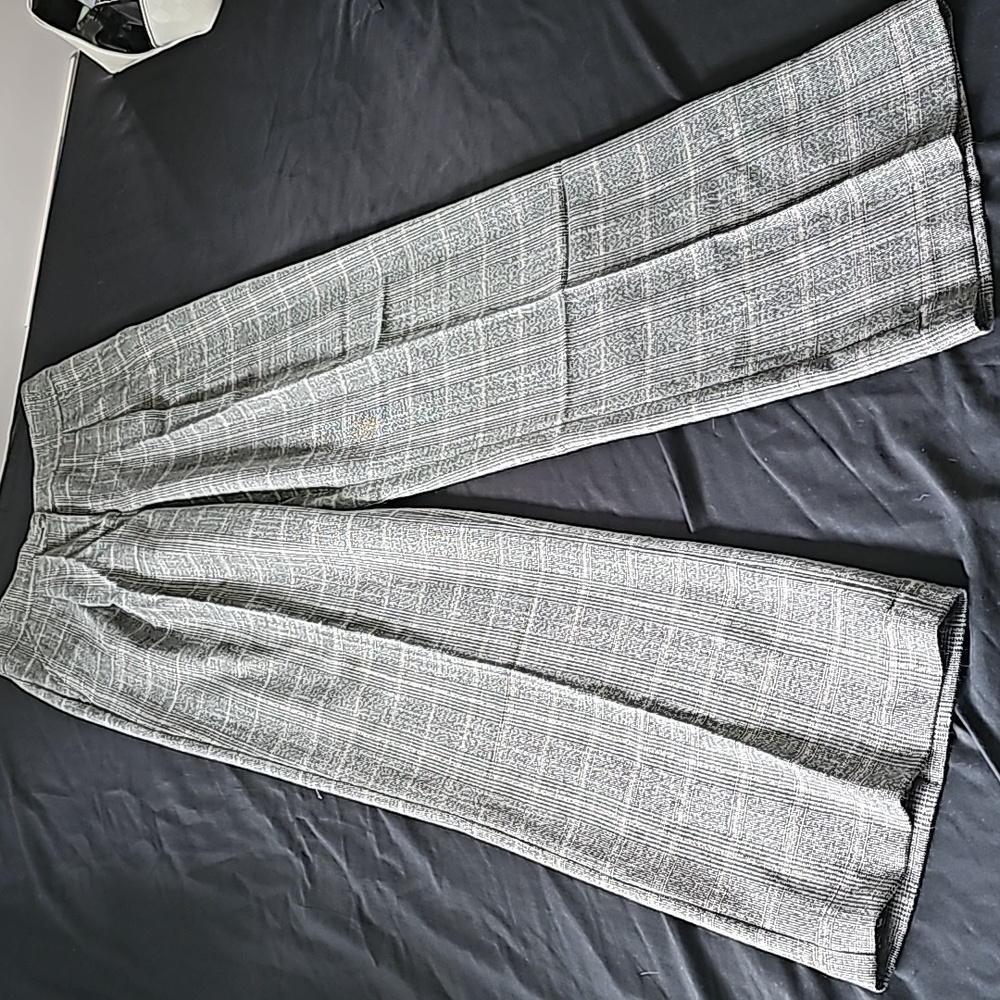 Size 8L express pants